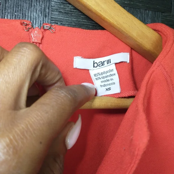Women's BAR III red dress - Picture 6 of 7
